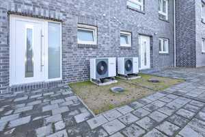 TT bietet an: NEUBAU!  Top-Reihenmittelhaus mit Terrasse, Garten und Carport in schöner und r – Friesland (Kreis) – Vorschaubild 4