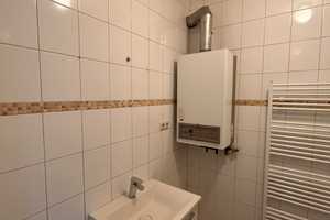 Wohnung mit zwei Zimmern und Balkon am Stadtpark – Sommerstraße 12, 90762 Fürth – Vorschaubild 3