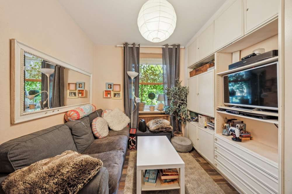 Immobilie in Icking - EFH mit ELW in Icking mit Garten / 7 Zimmer / ca. 915 m² Grundstück - Bild 3