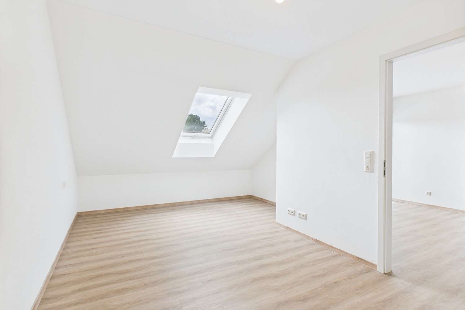 Immobilie in Wehringen - Barrierefrei mit Komfort – 2-Zimmer-Wohnung im Betreuten Wohnen in Wehringen - Bild 1