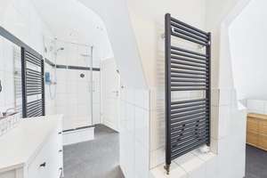 Traum-Maisonette-Wohnung in ruhiger Randlage von Essen-Rüttenscheid – Die vollständige Adresse der Immobilie erhältst du vom Anbieter., 45130 Rüttenscheid, Essen – Vorschaubild 33