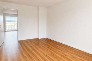 3 Raum-Wohnung mit Loggia (Balkon), Badewanne+Dusche, Bezug ab 01.08.2026 – Rowena-Morse-Str. 24, 7743 Zwätzen, Jena – Vorschaubild 17