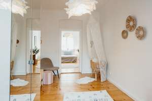 Sonnig. Saniert. Bezugsfrei. Mitten in der Stadt. Altbau in der Maxvorstadt: 3-Zimmer mit Balkon – Schellingstraße 32, 80799 Universität, München – Vorschaubild 12