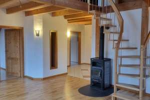 Geräumige 4-Zimmer Maisonette-Wohnung mit Balkon in Sulzburg