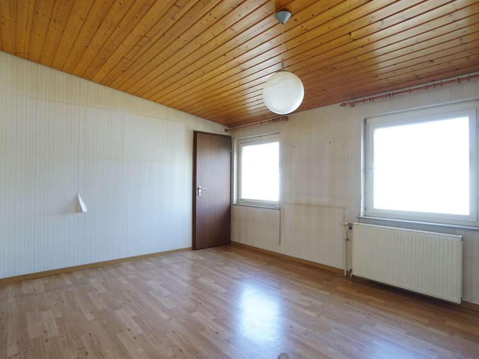 Großes Schlafzimmer