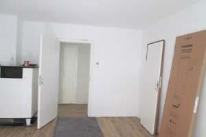 ***Stuttgart-West***Neu renoviert***Bezug sofort***Ruhige, attraktive Innenstadt-Wohnlage*** – Silberburgstraße N, 70176 Rosenberg, Stuttgart – Vorschaubild 10
