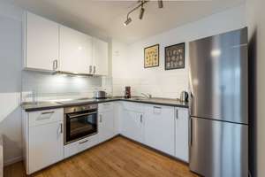 Attraktive 2-Zimmer-Wohnung mit Balkon und offenem Wohnkonzept (provisionsfrei) – Drakestraße 76a, 12205 Lichterfelde, Berlin – Vorschaubild 5