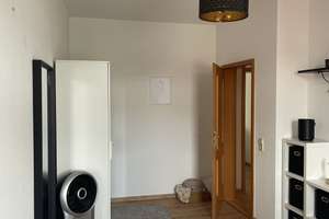 Gepflegte 2 Zimmer Etagenwohnung- Lift, Balkon, Stellplatz – Wurzner Str. 75, 4315 Volkmarsdorf, Leipzig – Vorschaubild 4