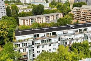 Sonniges Neubau Penthouse in Top Lage ++ 2 Terrassen, Aufzug, Stellplatz, uvm. – Die vollständige Adresse der Immobilie erhältst du vom Anbieter., 10243 Friedrichshain, Berlin – Vorschaubild 1