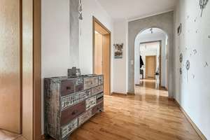 Helle 3-Zimmer-Etagenwohnung im schönen Duisburg Neudorf-Süd mit Balkon – Die vollständige Adresse der Immobilie erhältst du vom Anbieter., 47057 Neudorf-Süd, Duisburg – Vorschaubild 4