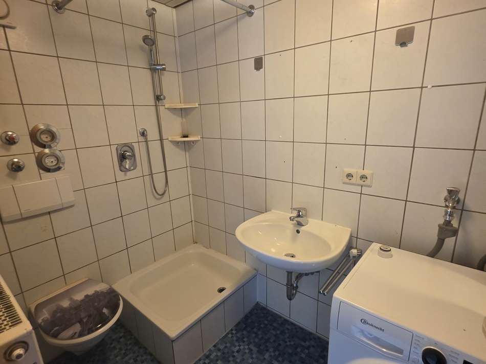 1 Zimmer Apartment OG