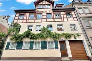 Wohnen im Fachwerk auf 2 Ebenen, Blick zum Rathaus, mitten in Fürth – Die vollständige Adresse der Immobilie erhältst du vom Anbieter., 90762 Altstadt, Innenstadt, Fürth – Vorschaubild 22
