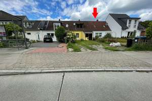 Erwecken Sie das Potenzial auf ca. 110m² ! Sanierungsbedürftiges RMH mit eigenem Garten in Hamburg