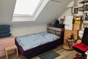 Geschmackvolle, vollständig renovierte 2,5-Zimmer-Wohnung mit Balkon und Einbauküche in Duisburg – Togostraße 40b, 47249 Duisburg – Vorschaubild 24