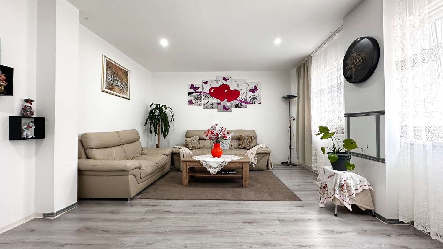 Immobilie in Wehingen - Renditestarkes Zweifamilienhaus – ideal für Kapitalanlage oder auch Eigennutzung in 78564 Wehingen - Bild 2