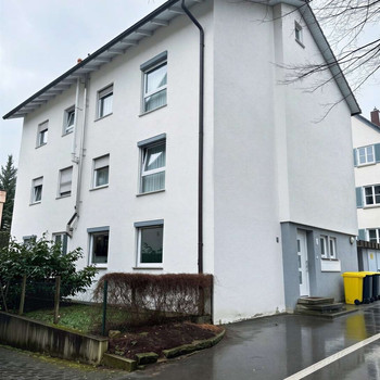 Dreifamilienhaus in zentraler Lage von Waiblingen mit ausgebautem Dachgeschoss