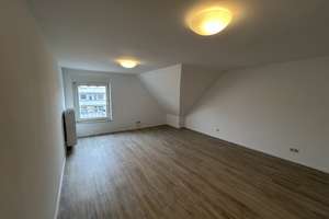Repräsentative, sehr großzügige 3-Zimmer Wohnung im 1. OG mit Garage in Bonn-Kessenich/Dottendorf – Loki-Schmidt-Platz 1, 53129 Dottendorf, Bonn – Vorschaubild 32