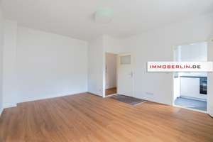 IMMOBERLIN.DE - Ersteinzug nach Kernsanierung! Helle Wohnung mit Westbalkon & Garten – Die vollständige Adresse der Immobilie erhältst du vom Anbieter., 12249 Lankwitz, Berlin – Vorschaubild 4