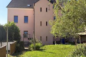 Gepflegtes Mehrfamilienhaus in guter Lage – Die vollständige Adresse der Immobilie erhältst du vom Anbieter., 9350 Lichtenstein/Sachsen – Vorschaubild 2