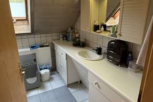 Wohnen im Grünen: Mehrgenerationenhaus mit drei Wohneinheiten und Garten in Neufahrn-Fürholzen – Bergfeldstraße 11, 85376 Neufahrn bei Freising – Vorschaubild 18