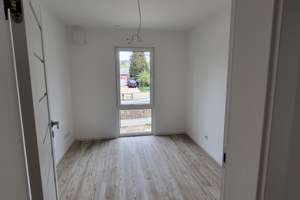 Gehobene, moderne 3-Zimmer-Wohnung mit Balkon, Einbauküche und Kellerersatzraum in Regensburg – Posener Strasse 77, 93057 Konradsiedlung-Wutzlhofen, Regensburg – Vorschaubild 13