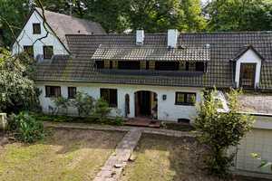 LANDHAUS IM GESCHÜTZTEN NATURPARADIES - ERWECKEN SIE ES ZU NEUEM LEBEN! – Krefeld – Vorschaubild 27
