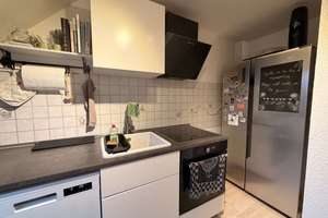 Gemütliche und geräumige 2 Zimmer-Wohnung mit Einbauküche und Gartennutzung – Wichheimer Straße 40, 51067 Buchheim, Köln – Vorschaubild 8