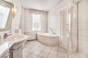 Property thumbnail 15