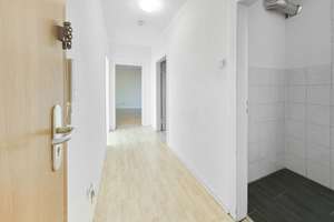 Großzügige 3-Zimmer-Wohnung in zentraler Lage von Wuppertal-Elberfeld – Die vollständige Adresse der Immobilie erhältst du vom Anbieter., 42103 Elberfeld, Wuppertal – Vorschaubild 4