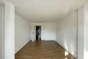 **4-Zimmer-Dachgeschosswohnung in Sudenburg** – Halberstädter Straße 48, 39112 Sudenburg, Magdeburg – Vorschaubild 9