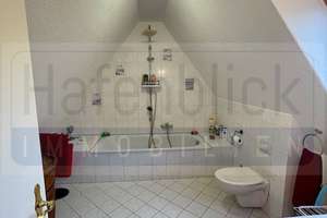 Provisionsfrei ! 3,5 Zi Sonnige Maisonettewohnung –Balkon-Garage-fußläufig zum Strand – Die vollständige Adresse der Immobilie erhältst du vom Anbieter., 23570 Travemünde, Lübeck – Vorschaubild 13