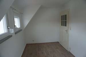 3 Zimmer DG Wohnung in Stuttgart Bad Cannstatt Altenburg – Lämmleshalde 24, 70376 Altenburg, Stuttgart – Vorschaubild 11