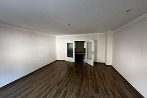 Großzügige 4-Zimmerwohnung im Herzen von Essen-Rüttenscheid – Julienstraße 1, 45130 Rüttenscheid, Essen – Vorschaubild 2