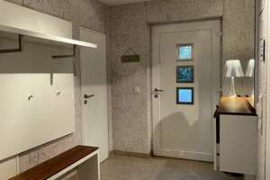 Exklusives Familiendomizil mit zauberhaftem Garten und Hochwertiger Ausstattung - LEBENSWERT – Die vollständige Adresse der Immobilie erhältst du vom Anbieter., 85737 Ismaning – Vorschaubild 3