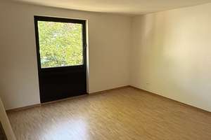 Einzug nach Modernisierung - Gut geschnittene 3 Zimmer Wohnung in Düsseldorf-Knittkuhl. – Am Püttkamp 35, 40629 Knittkuhl, Düsseldorf – Vorschaubild 4