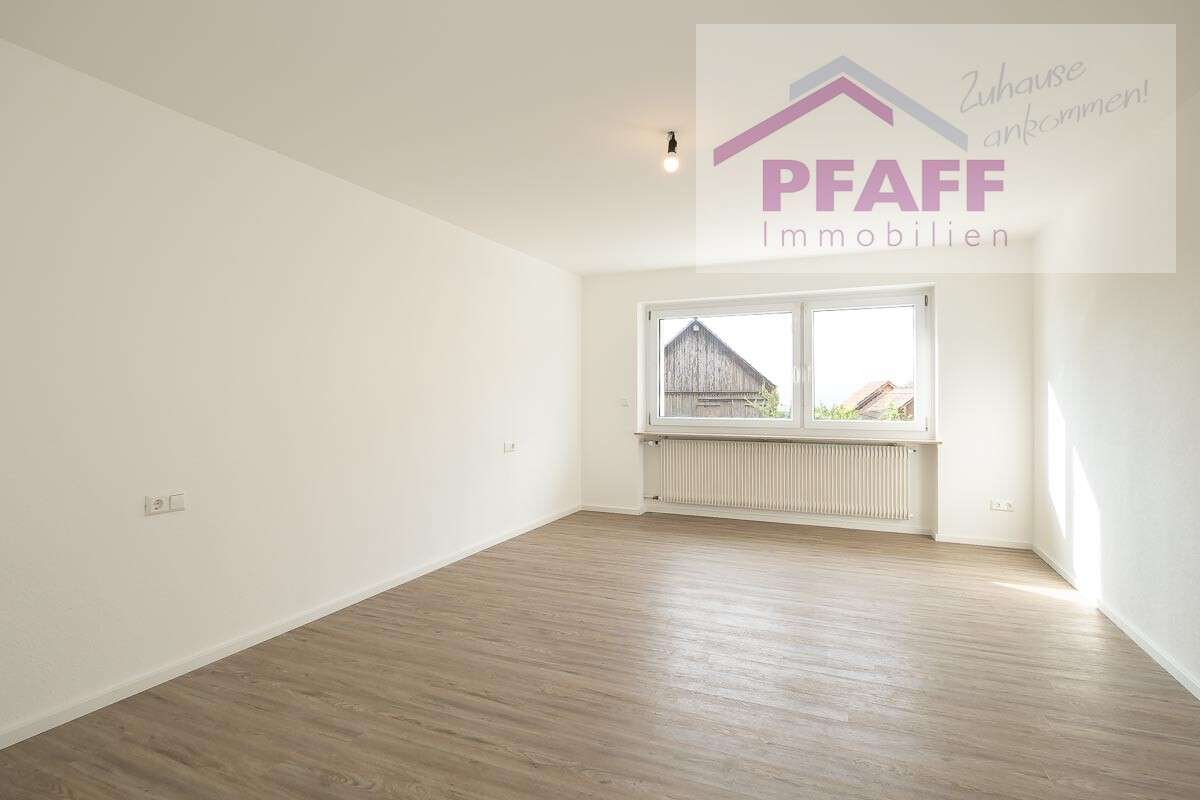 Immobilie in Gailingen am Hochrhein - Zuhause ankommen in Gailingen! Geteiltes Zweifamilienhaus mit schönem Garten + vielen Möglichkeiten - Bild 13