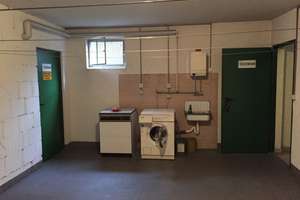 Property thumbnail 12