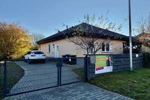 PROVISIONSFREI | Gepflegter Bungalow in zentraler Lage von Cottbus – bequem & einziehen sofort! – Die vollständige Adresse der Immobilie erhältst du vom Anbieter., 3050 Sachsendorf, Cottbus – Vorschaubild 1