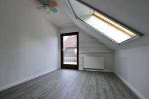 VIEL PLATZ ZUM WOHNEN, ARBEITEN & ENTSPANNEN - GROSSE TERRASSE & POOL- GARAGE FÜR 2 PKW – Heiterwanger Weg 36 po, 12209 Lichterfelde, Berlin – Vorschaubild 25