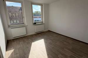3-Zimmer-Wohnung am Fürther Prater mit Blick auf den Park