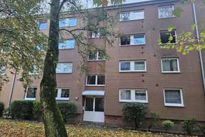 Zauberhaft wohnen in Lübeck: Liebevoll gepflegte Drei-Zimmer-Eigentumswohnung mit Balkon – Die vollständige Adresse der Immobilie erhältst du vom Anbieter., 23554 Sankt Lorenz Nord, Lübeck – Vorschaubild 1