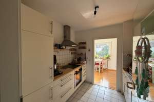 Geschmackvolle 2,5-Zimmer-Wohnung mit geh. Innenausstattung mit Balkon und EBK in Stuttgart – Die vollständige Adresse der Immobilie erhältst du vom Anbieter., 70597 Degerloch (Ortsteil), Stuttgart – Vorschaubild 7