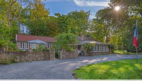 Bild von Französisches Landhausflair trifft ostfriesische Idylle