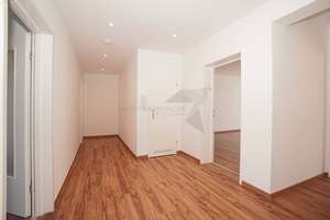 !! Frisch gestrichen !! Tolle 3 Raum CITY-Wohnung mit Einbauküche und PKW-Stellplatz am Brühl – Elisenstraße 10, 9111 Zentrum, Chemnitz – Vorschaubild 12