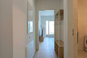 Erstbezug im "Patio Pasing": Löffelfertig möblierte 3-Zimmer-Wohnung mit Loggia & Home-Office – Hermine-von-Parish-Straße 49, 81245 Neupasing, München – Vorschaubild 4