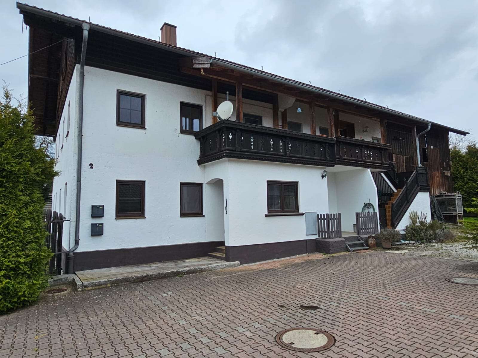 Charmantes Bauernhaus / Sacherl mit Einliegerwohnung, Rosenheim Kreis – Bild 3