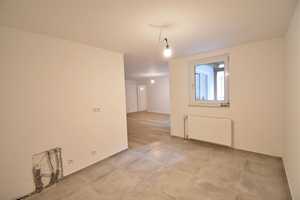 Wohnen im EG! Sanierte 2-Zi-Whg mit Terrasse in zentraler Lage – Schleswiger Straße 44, 42107 Wuppertal – Vorschaubild 4