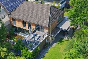 „Luxuriöses Zuhause mit privater Wellness-Oase, Energiewert A & wertvollem Entwicklungsspielraum“ – Die vollständige Adresse der Immobilie erhältst du vom Anbieter., 51373 Wiesdorf, Leverkusen – Vorschaubild 2