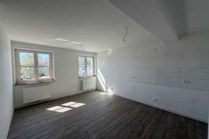Aus Alt wird Neu: Modernes Wohnen im historischen Verwaltungsgebäude! 3,5 Zimmerwohnung Wohnung 10 – Krefelder Straße 83, 47226 Hochemmerich, Duisburg – Vorschaubild 5