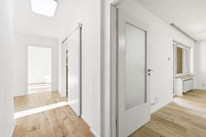 Zentral & kernsaniert: Helle 2,5 Zimmer Wohnung mit Tiefgaragenstellplatz nahe Pasing – Die vollständige Adresse der Immobilie erhältst du vom Anbieter., 81241 Pasing, München – Vorschaubild 6